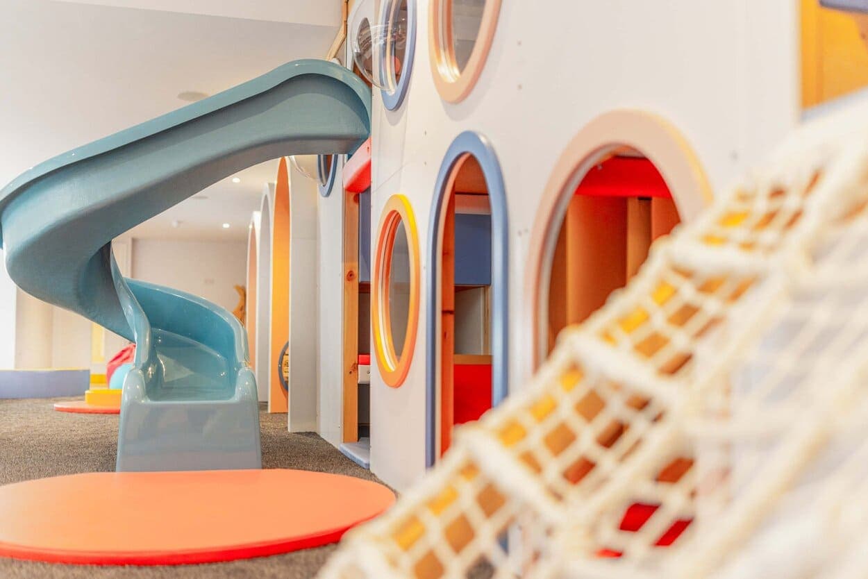 Carrousel Image
